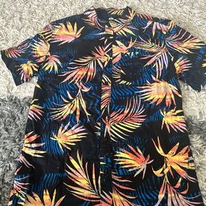 NEW Quiksilver Shirt Mens S Black Orange Tropical Short Sleeve Button Up Cotton